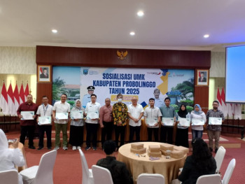 Menghadiri Undangan Disnaker Probolinggo Sosialisasi UMK Kabupaten Probolinggo Tahun 2025